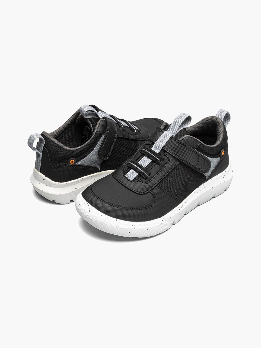 skyline kicker low kids slip ons zwart