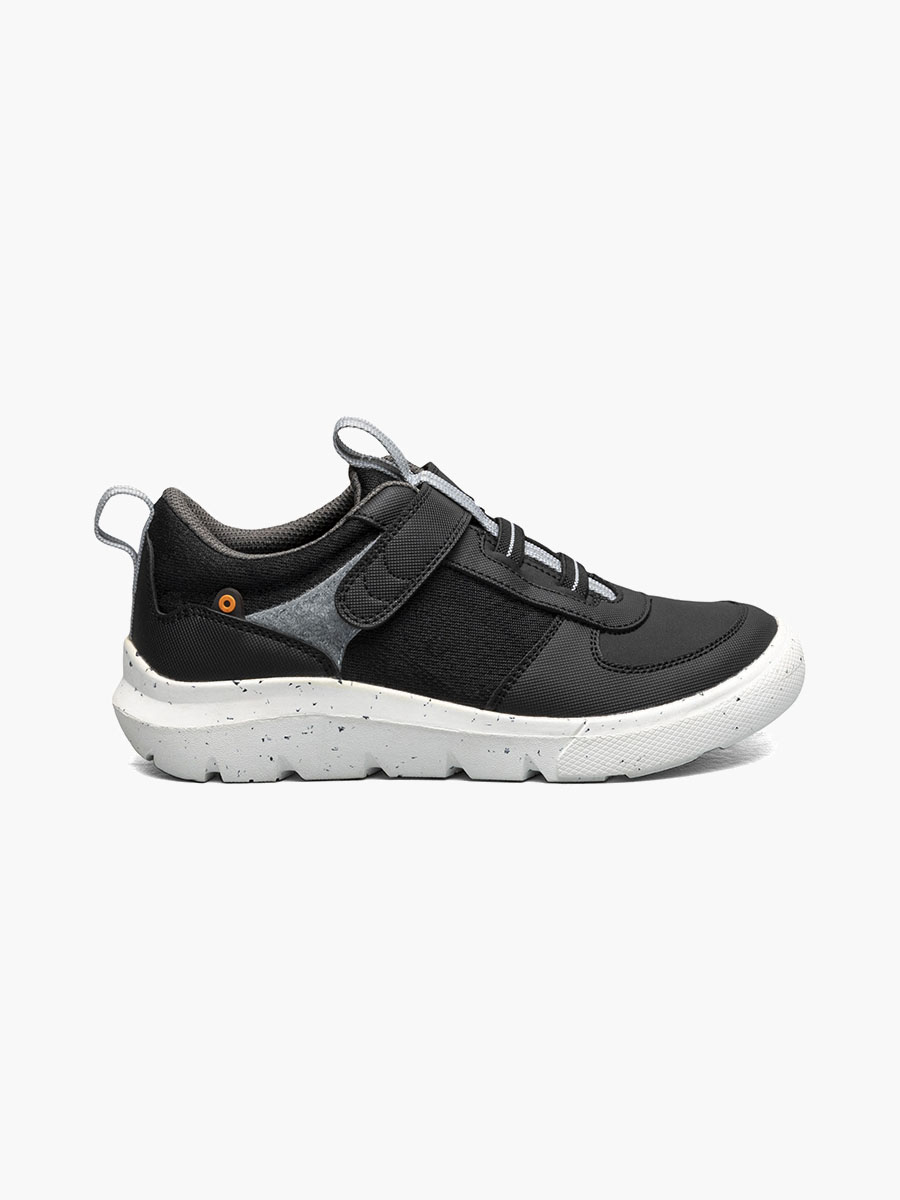 skyline kicker low kids slip ons zwart